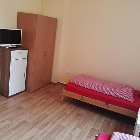 Zu Hause Bei Freunden Apartamento Dortmund Exterior foto